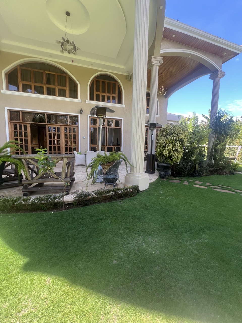 Ridgeways Residence